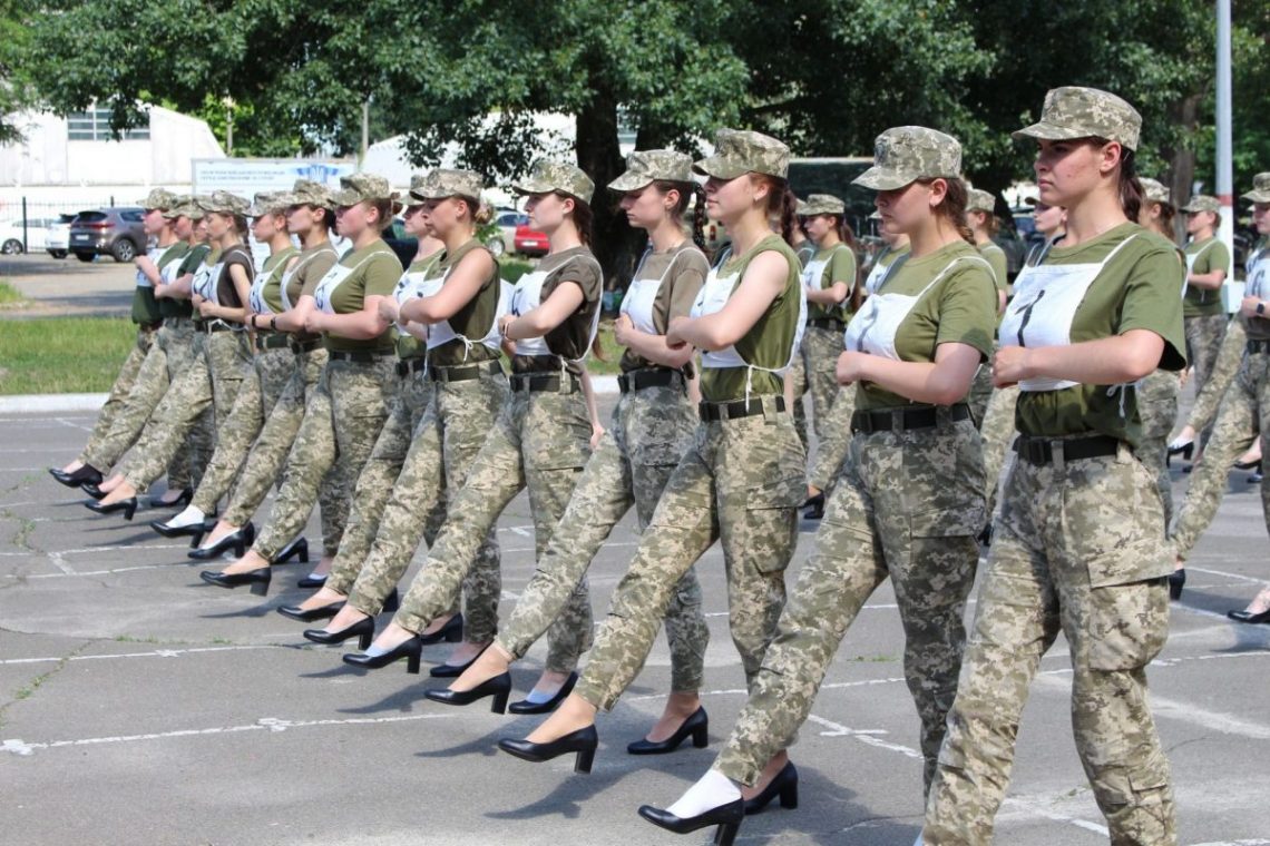 Фото девушки военных лет